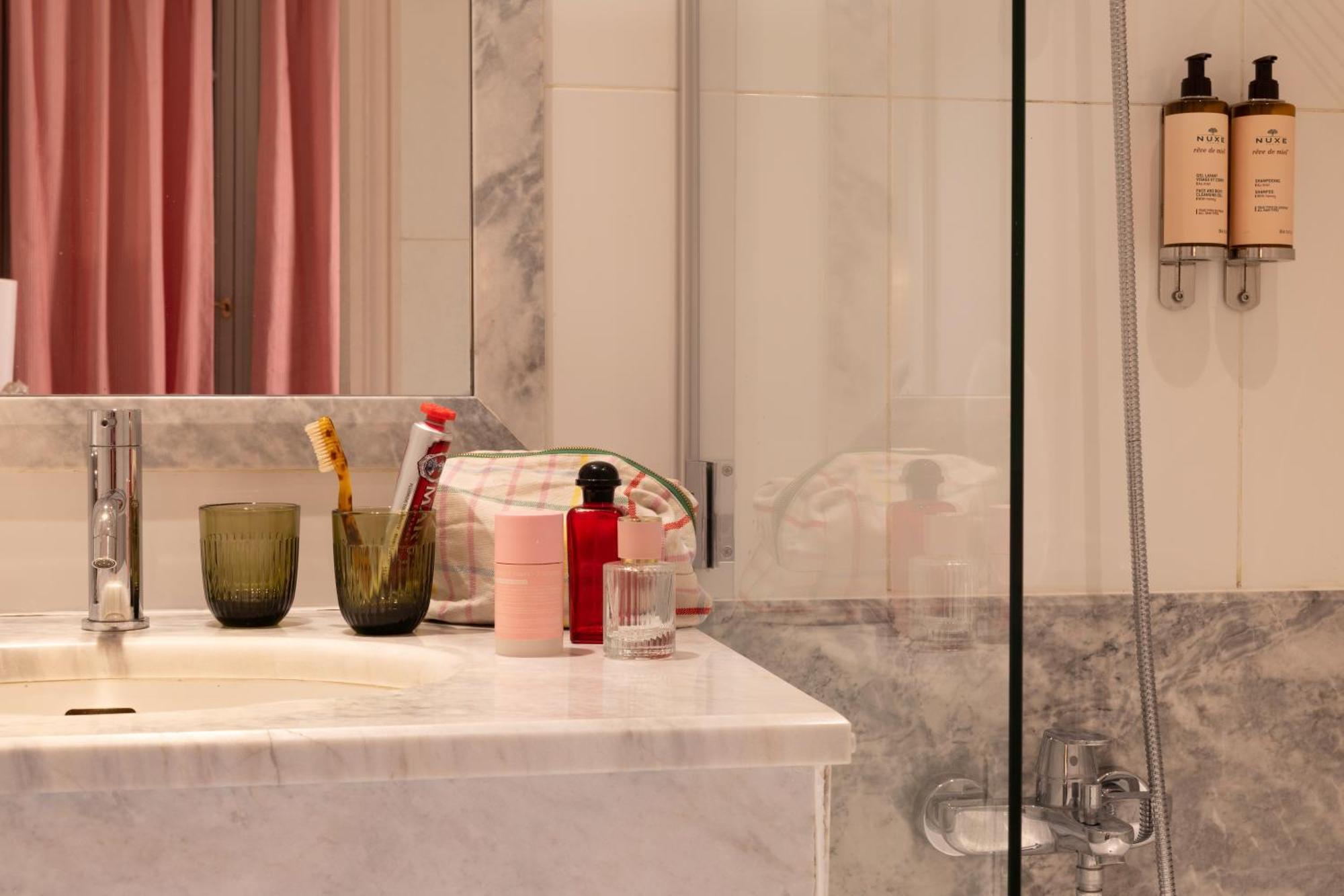 Hotel Le Lavoisier & Spa Paris Exterior photo